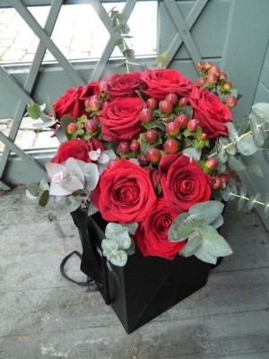 Christmas Red Rose Bouquet